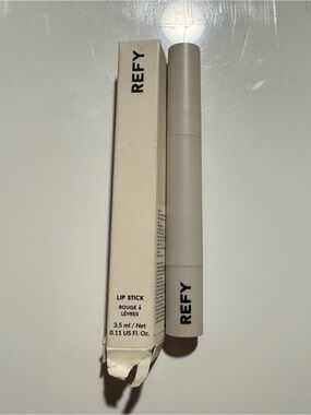 REFY Mocha Lip Stick